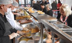 Erdemit Kent lokantası ve Kent kafe büyük ilgi görüyor