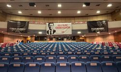 Yeni Parti İzmir’de kongre heyecanı: İmamoğlu ile merhum başkanlar da salonda!