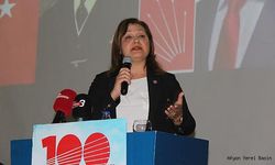 "Şu anda Türkiye'nin gündemi CHP'nin iç meselesi olmamalıdır"
