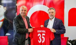 Bayraklı Belediyesinden amatör spor kulüplerine destek