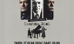 Foça'da ''Uğur Mumcu Anısına Unutma Bizi'' tiyatrosu