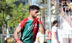 Enes Nalbantoğlu, iki yıl daha Karşıyaka’da