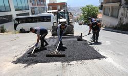 Bayraklı'da yollar yenileniyor