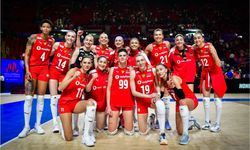 Voleybol maçı için dev ekran kurulacak