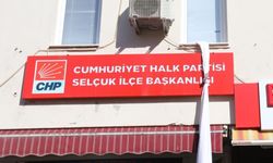 CHP Efes Selçuk İlçe Örgütünden 'Çarşaflı' protesto