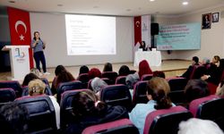 Bayraklı 'da farkındalık semineri