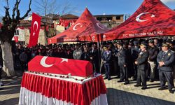 Şehit polis Emirhan Aramış son yolculuğuna uğurlandı