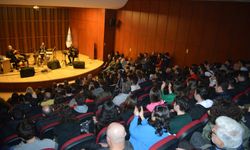 Ege Üniversitesi'nde Türk Müziği ve sanat dolu bir akşam: TriOSA Grubu konseri