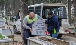 İzmir Büyükçiğli Mezarlığı’ndaki hasar gideriliyor