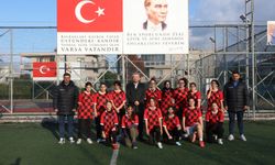 Güzelbahçe Kız futbol takımı