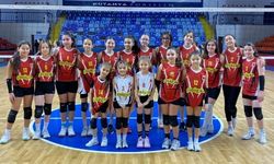 TKİ Tavşanlı Linyitspor'dan voleybolda büyük başarı