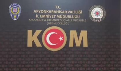Afyonkarahisar’da silah kaçakçılarına operasyon