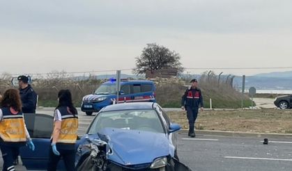 Çanakkale’de iki araç çarpıştı: 7 yaralı
