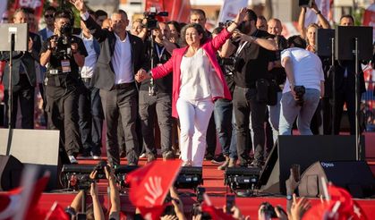 CHP'nin  “Millet İradesine Sahip Çıkıyor İzmir Mitingi”nden kareler...