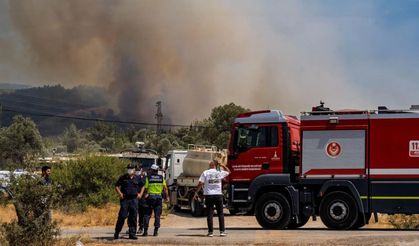 Kastamonu'da ev yangını ormana sıçradı