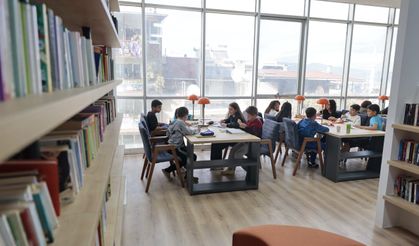 Konaklı öğrenciler Cumhuriyet Kütüphanelerini çok sevdi