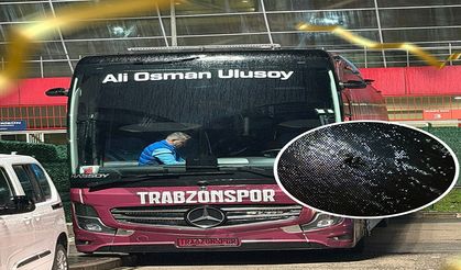 Trabzonspor otobüsüne maç öncesi taşlı saldırı!