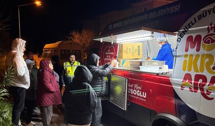 Büyükşehir ikram araçları deprem bölgesinde