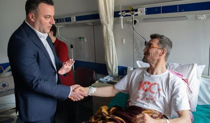 Demirtaş'tan belediye personeline geçmiş olsun ziyareti