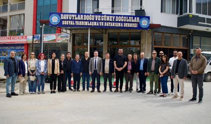 Kuşadası Belediyesi heyetinden Davutlar’a hizmet çıkarması
