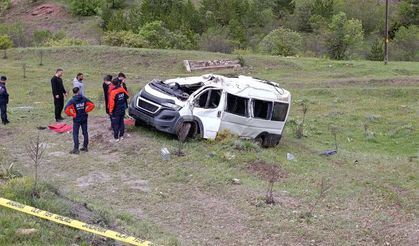 Yozgat’ta öğrenci servisi kazası 3 kişi hayatını kaybetti