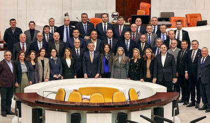 Yeni Parti’de 8 kurucu İzmir’den