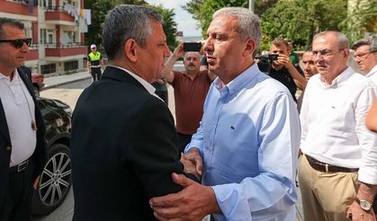 Özgür Özel’den Çorum’da taziye ziyareti