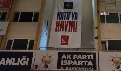 Saadet Partisi, NATO pankartı cezasını yargıya taşıyor