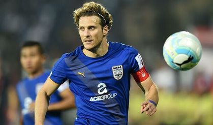 Uruguay Milli Takımı'nda Diego Forlan dönemi başladı