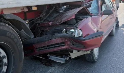 Otomobil TIR’a arkadan çarptı: 1 kişi hayatını kaybetti