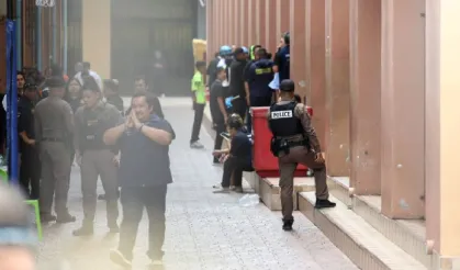 Tayland’da okulda silahlı saldırı