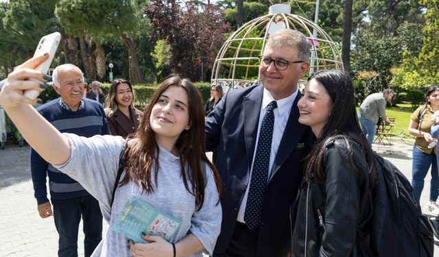 İzmir Kitap Fuarı Kültürpark’ta kapılarını açtı