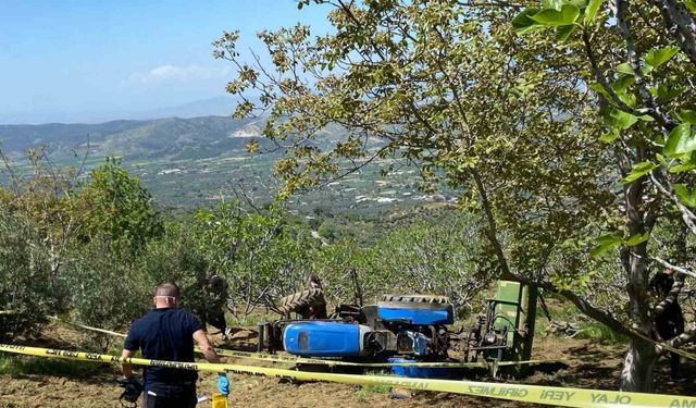 İzmir’de devrilen traktörün altında kalan sürücü yaşamını yitirdi