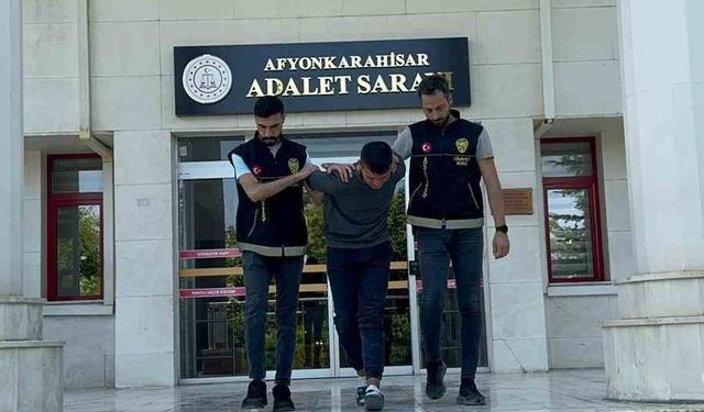 Kan donduran cinayette sanıktan mahkemede soğukkanlı savunma