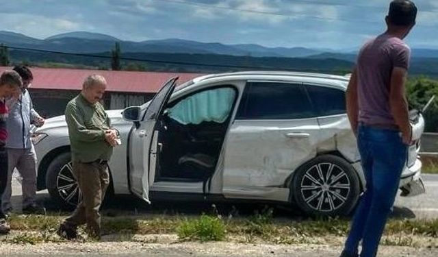 Kastamonu’da ambulans ile cip çarpıştı: 4 yaralı