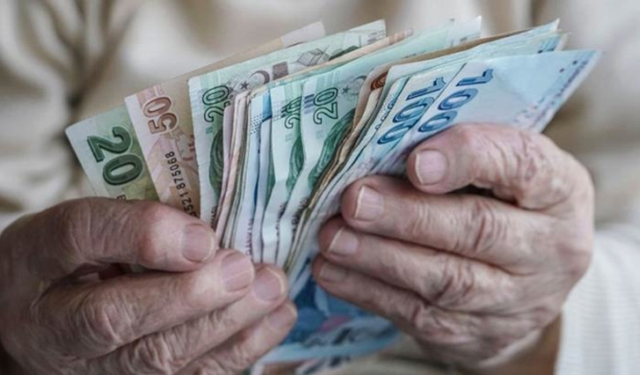 Memur ve emekliler için ilk zam oranı belli oldu