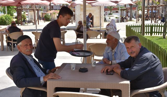 Germencik Belediyesi çayı 1 TL yaptı