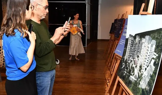 İzmir'de Menemen Konutları'nda evrak teslimleri başladı