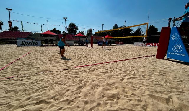 İzmir plaj voleybolunun kalbi olacak