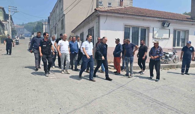 Vali Özkan yangın bölgesinde incelemelerde bulundu