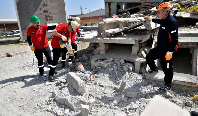 İZSU’dan Yarımada’ya 10 yeni sondaj kuyusu daha