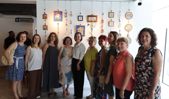 Karabağlar’da sanat rüzgârı esti: Performans günleri başladı