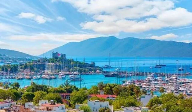 "10 binlik tatili 8 bine buldum" diyene inanmayın! Uzmanlardan tatilciler için uyarı