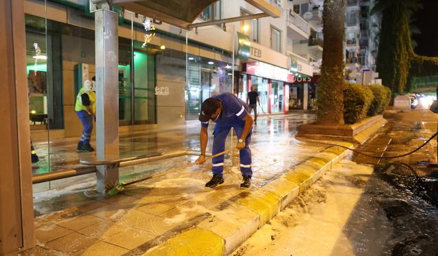 Aydın Büyükşehir'den 24 saat hizmet