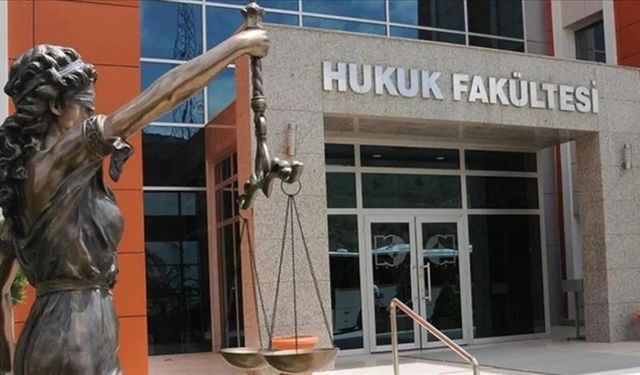 Bakan Tunç: Hukuk fakültelerine yalnızca ilk 100 bine giren adaylar kabul edilecek