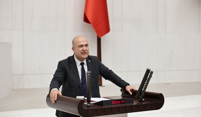 CHP’li Bakan sordu, Bozdağ yanıtladı: Bakanların yasama karnesi!
