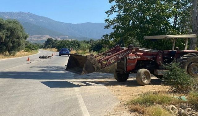 Ödemiş’te feci kaza! Motosiklet ile traktör çarpıştı