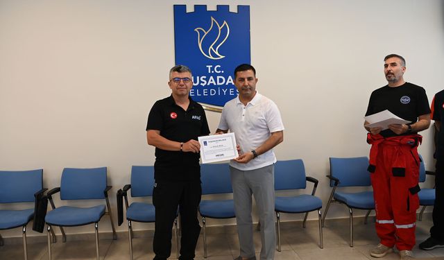 Sertifikalarını Ömer Günel verdi