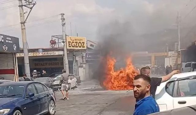 Jaguar’ın elektrikli arabası kendi kendine yandı