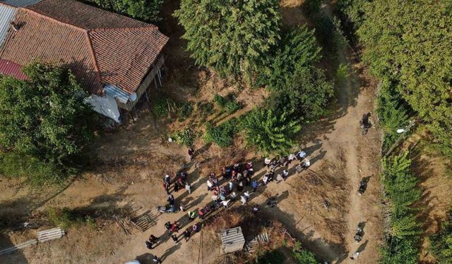 Kaybolan 3 yaşındaki çocuk jandarma tarafından bulundu